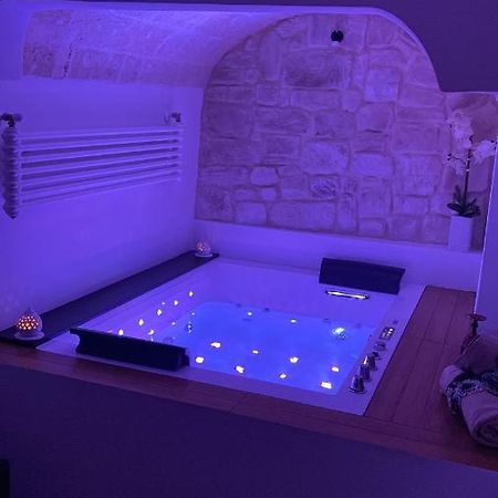 Handy Suite Idromassaggio Brindisi Buitenkant foto