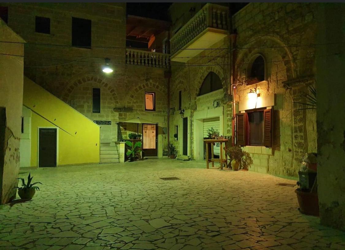Handy Suite Idromassaggio Brindisi Buitenkant foto