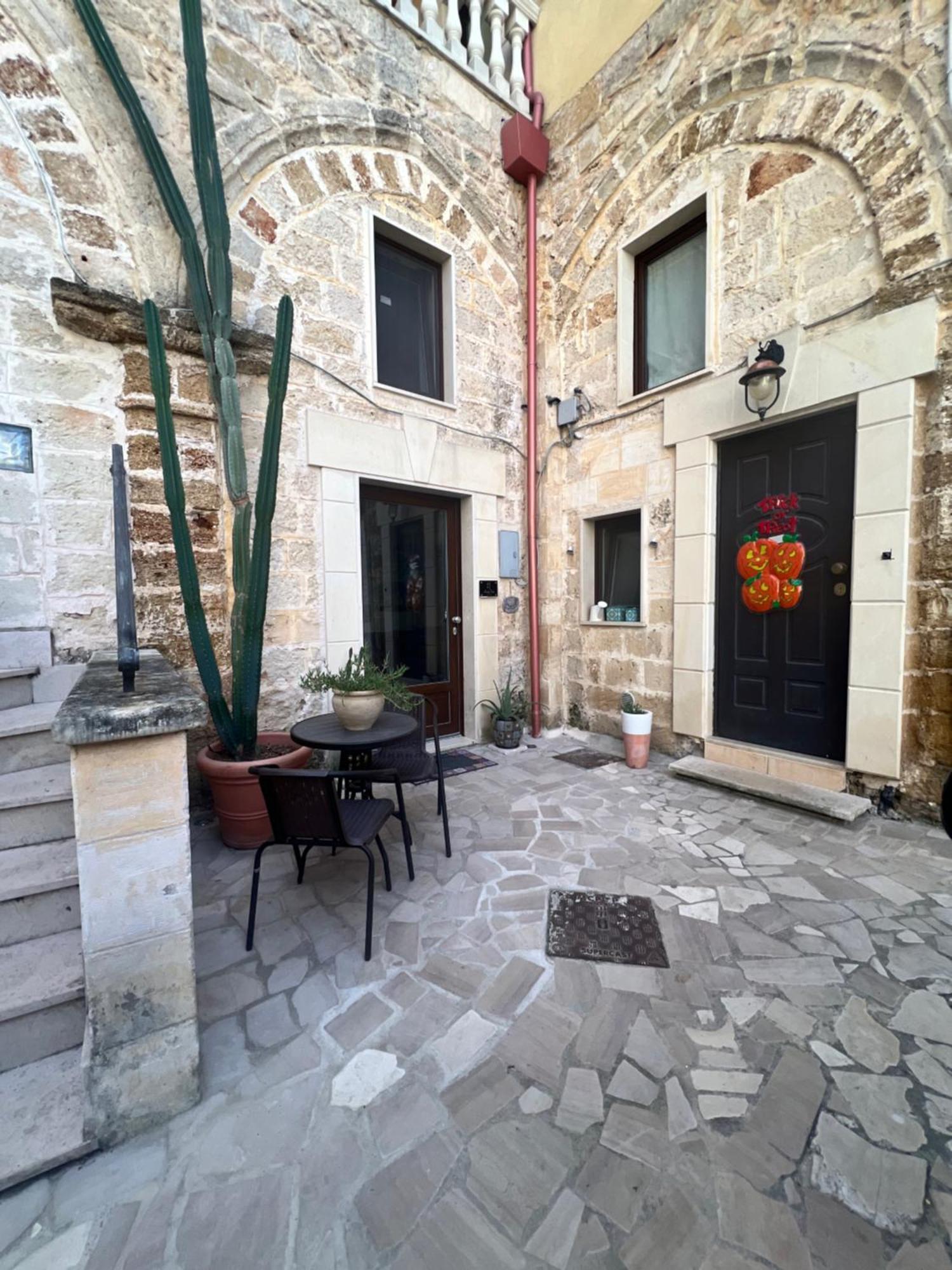 Handy Suite Idromassaggio Brindisi Buitenkant foto